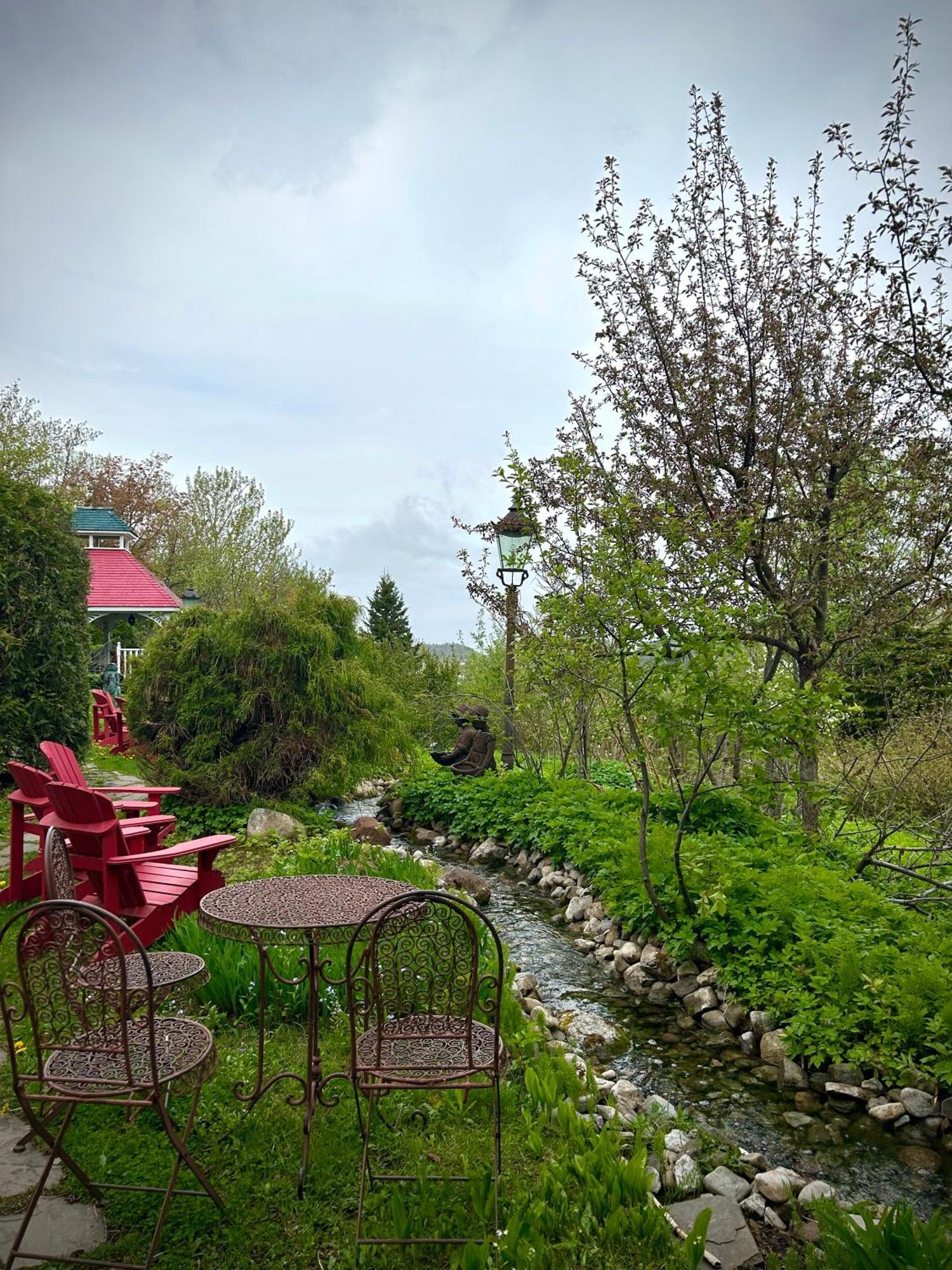 Le Mange Grenouille Hotel 3*