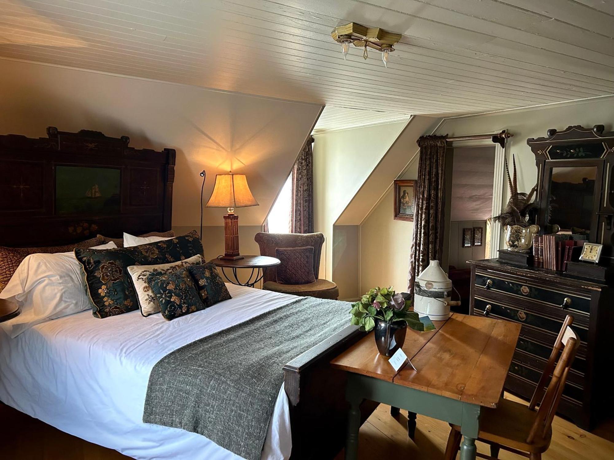 Le Mange Grenouille Hotel Bic